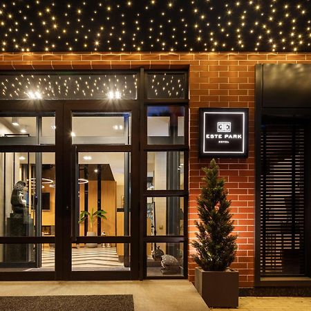-- Este Park Hotel -- Part Of Urban Chic Luxury Design Hotels - Parking & Compliments - Next To Shopping & Dining Mall Filibe Dış mekan fotoğraf