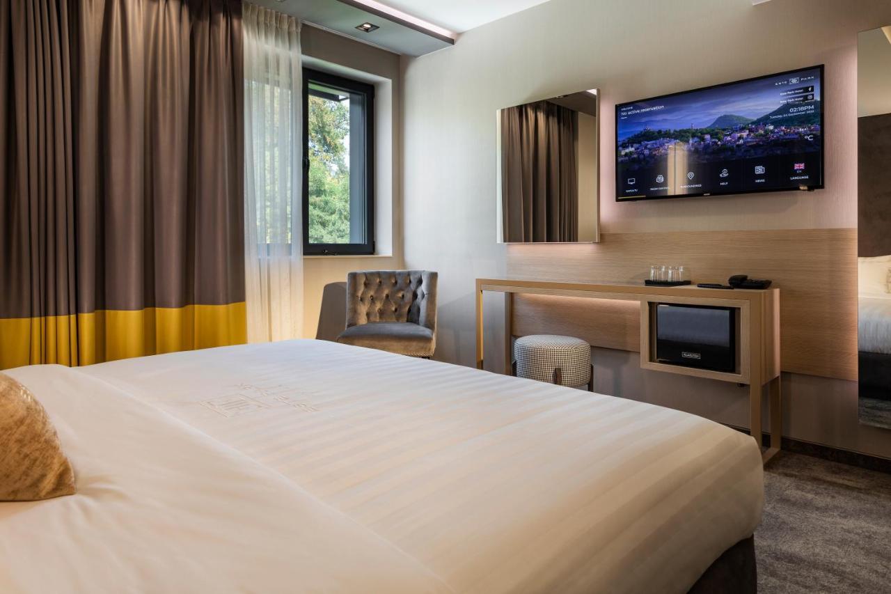 -- Este Park Hotel -- Part Of Urban Chic Luxury Design Hotels - Parking & Compliments - Next To Shopping & Dining Mall Filibe Dış mekan fotoğraf