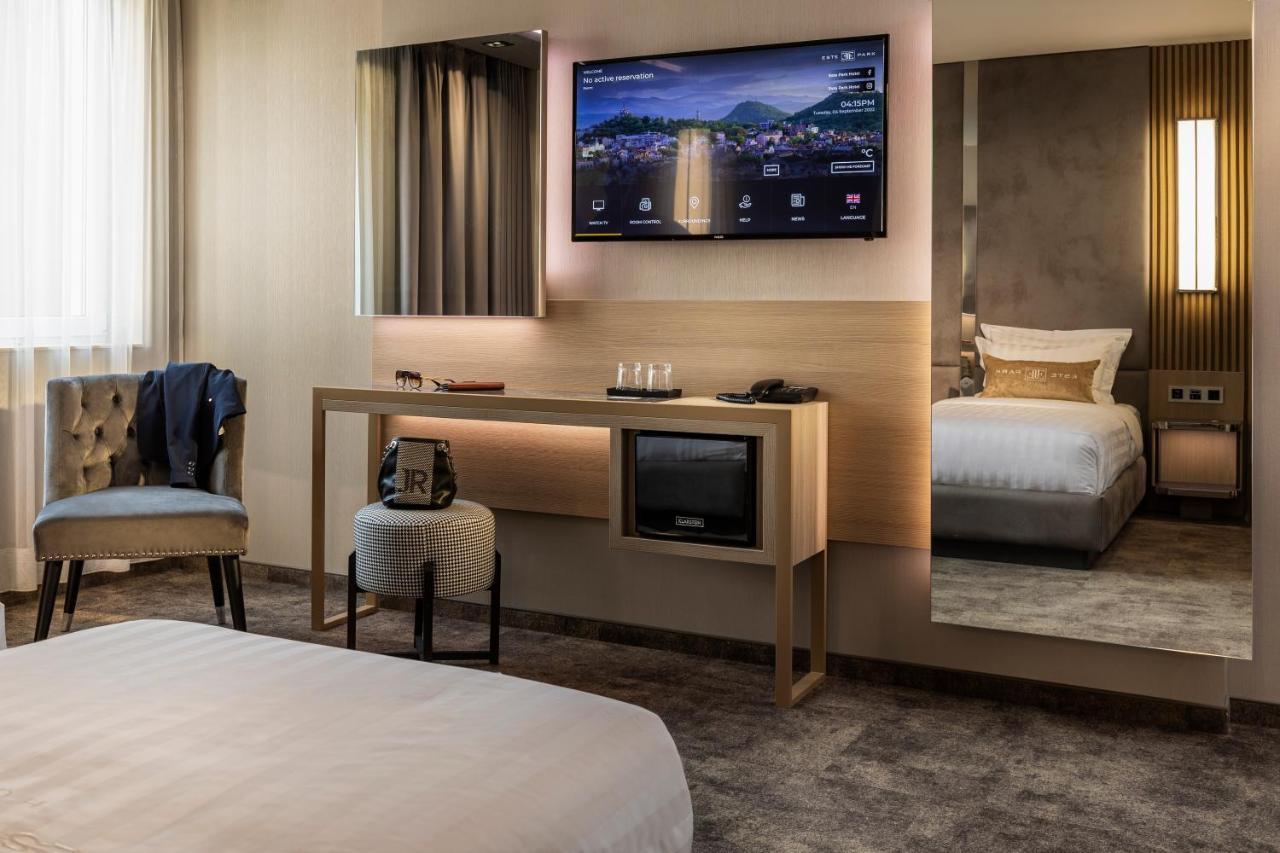 -- Este Park Hotel -- Part Of Urban Chic Luxury Design Hotels - Parking & Compliments - Next To Shopping & Dining Mall Filibe Dış mekan fotoğraf