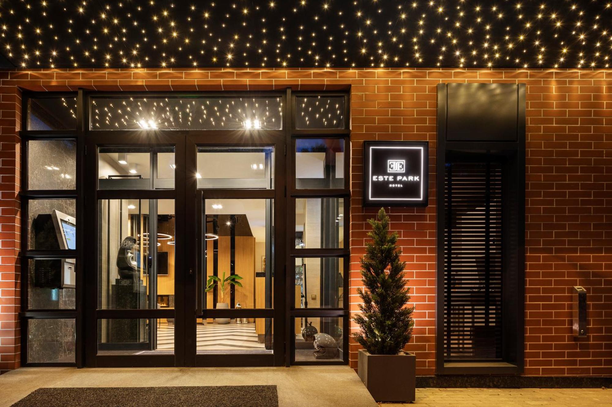 -- Este Park Hotel -- Part Of Urban Chic Luxury Design Hotels - Parking & Compliments - Next To Shopping & Dining Mall Filibe Dış mekan fotoğraf
